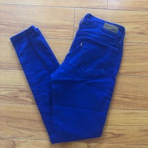 Levi’s royal blue denim skinny jeans